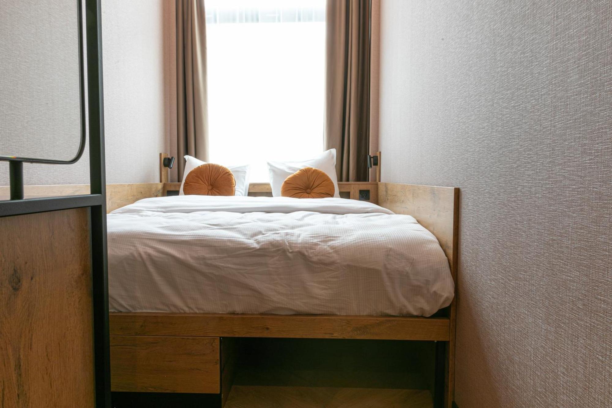 Distrikt Amsterdam Hotel 3*
